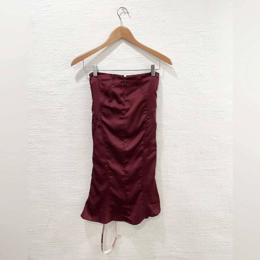 House of CB Sidonie Lace-Up Satin Trumpet Midi Skirt - Picture 5 of 6